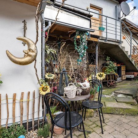 Hobbit Lounge Apartment Eppingen Exterior foto